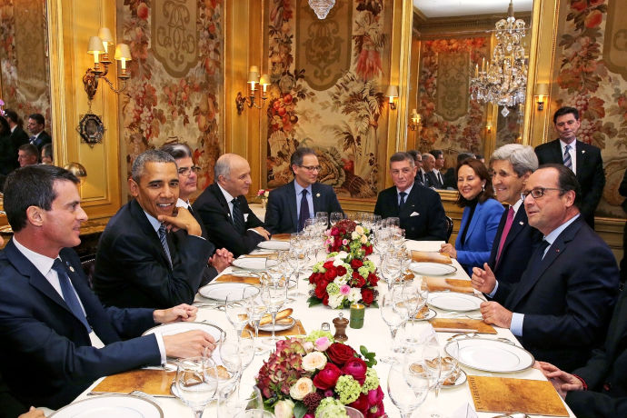 Cassidy-A-Potluck-Dinner-in-Paris-690